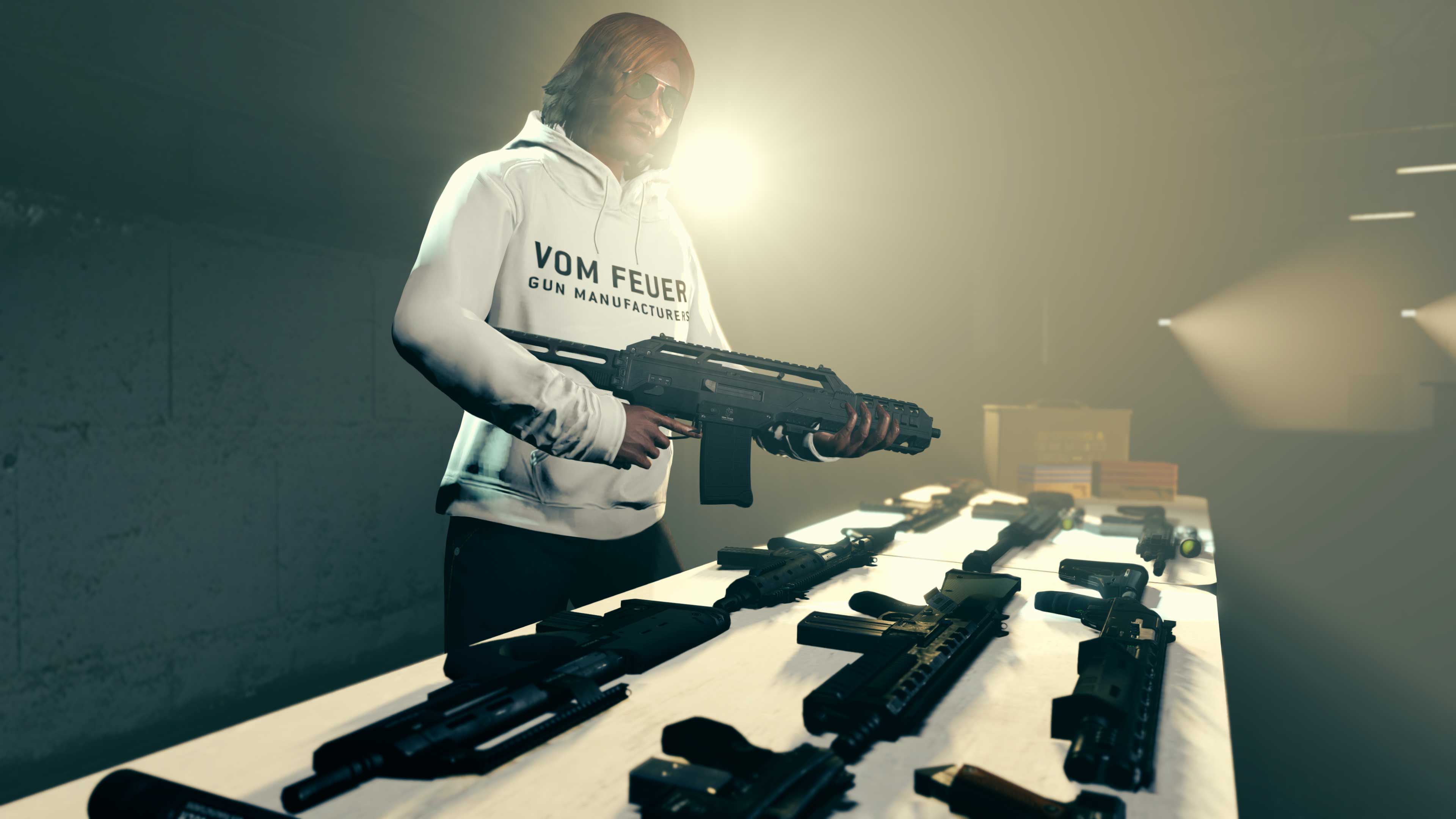 GTA Online Weekly Update: White Vom Feuer Hoodie